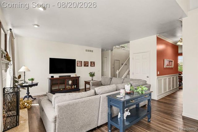 1188 Bellwood Court, Oxford, MI 48371