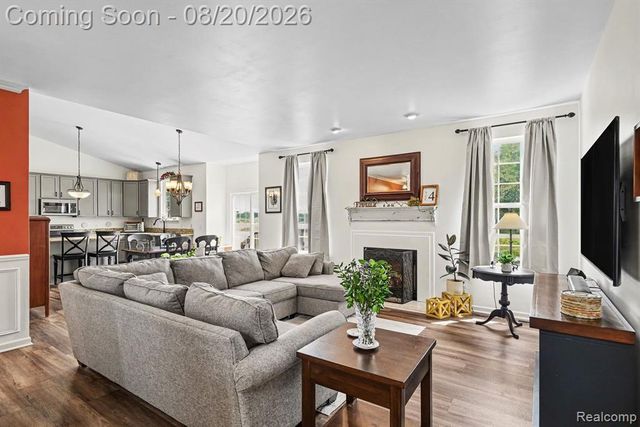 1188 Bellwood Court, Oxford, MI 48371