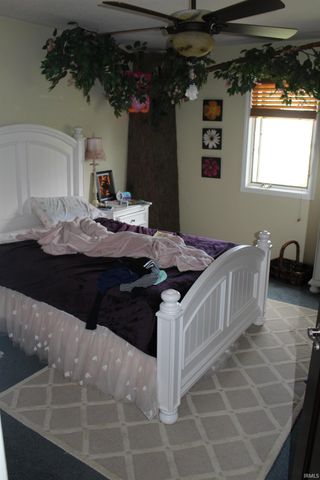 1027 Blackthorn Cove, Fort Wayne, IN 46804