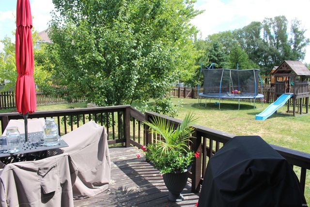 1027 Blackthorn Cove, Fort Wayne, IN 46804