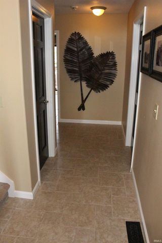 1027 Blackthorn Cove, Fort Wayne, IN 46804