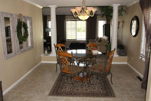 1027 Blackthorn Cove, Fort Wayne, IN 46804