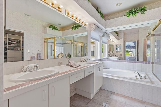 1063 DARTFORD DRIVE, Tarpon Springs, FL 34688