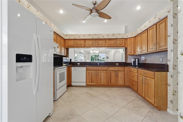 1063 DARTFORD DRIVE, Tarpon Springs, FL 34688