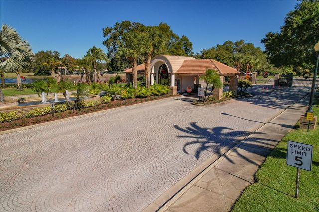 1063 DARTFORD DRIVE, Tarpon Springs, FL 34688