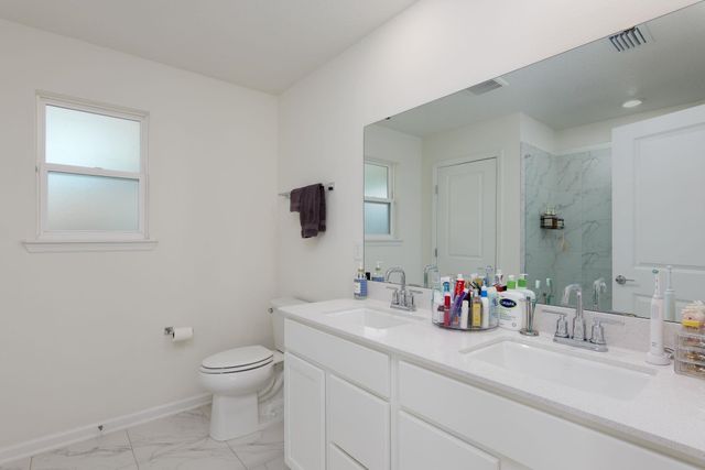 28 Peace River Rd, St Johns, FL 32259