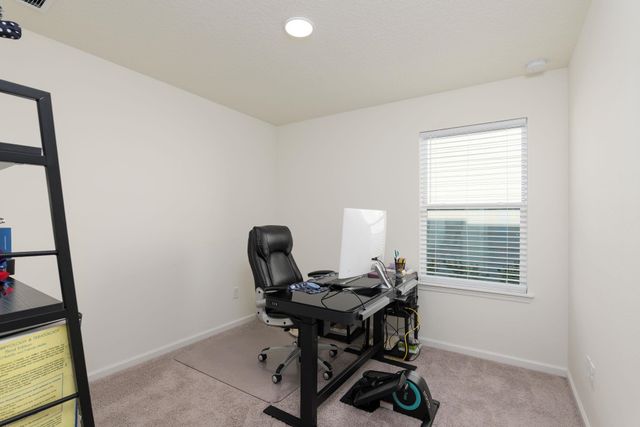 28 Peace River Rd, St Johns, FL 32259