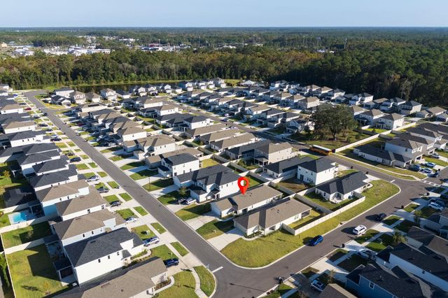 28 Peace River Rd, St Johns, FL 32259