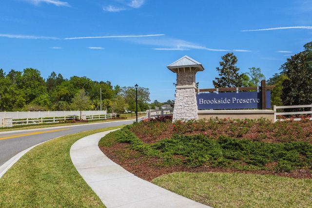 28 Peace River Rd, St Johns, FL 32259