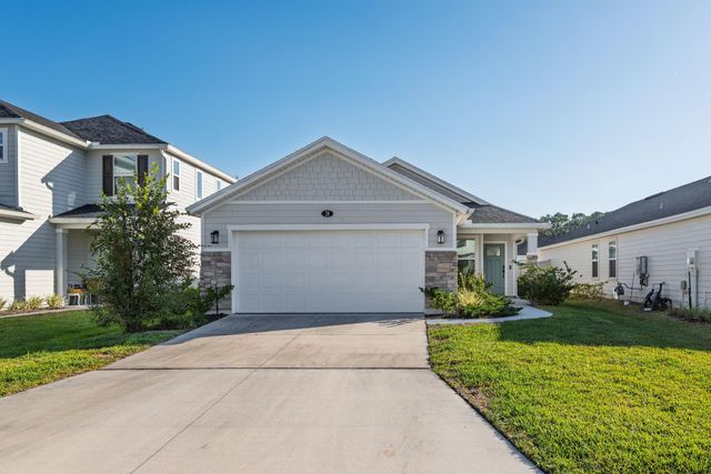 28 Peace River Rd, St Johns, FL 32259