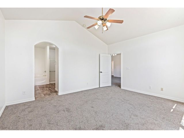 4672 W 20th St Rd 23-2323, Greeley, CO 80634