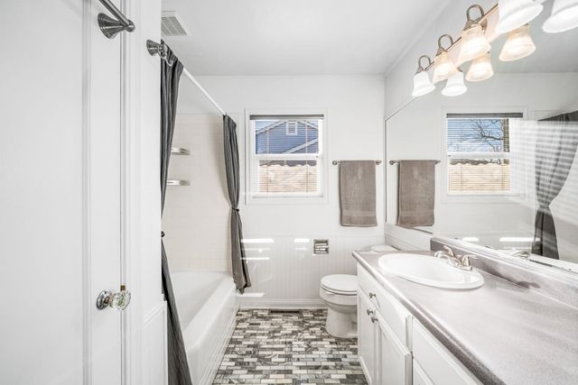 2342 2342 Palm Ave, Livermore, CA 94550