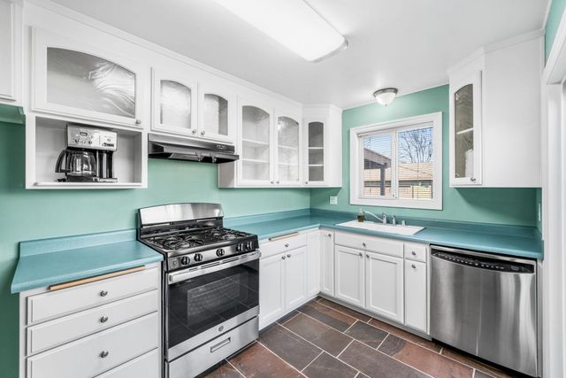 2342 2342 Palm Ave, Livermore, CA 94550