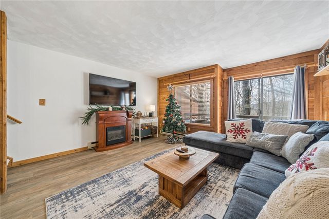 60 Swiss Mountain Drive, Seven Springs Resort, PA 15622