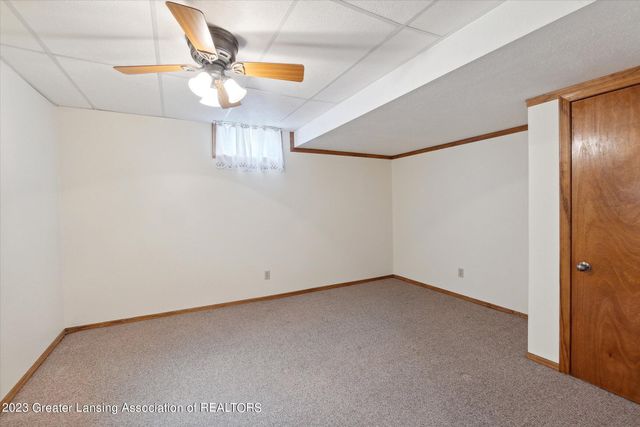 201 N Chester Road, Charlotte, MI 48813