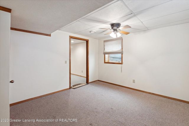 201 N Chester Road, Charlotte, MI 48813