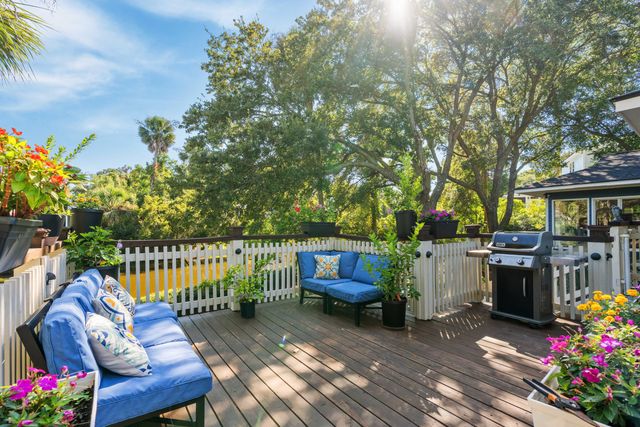 6 Sandwedge Lane, Isle Of Palms, SC 29451