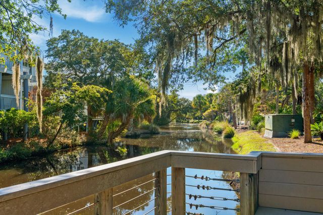 6 Sandwedge Lane, Isle Of Palms, SC 29451