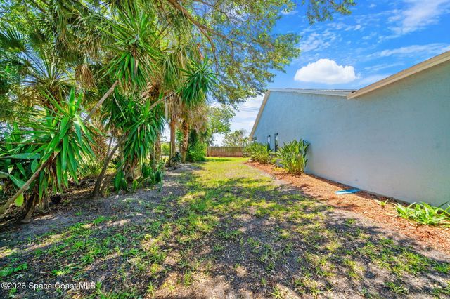 39 Anchor Drive, Indian Harbour Beach, FL 32937