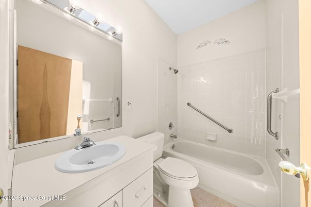 39 Anchor Drive, Indian Harbour Beach, FL 32937