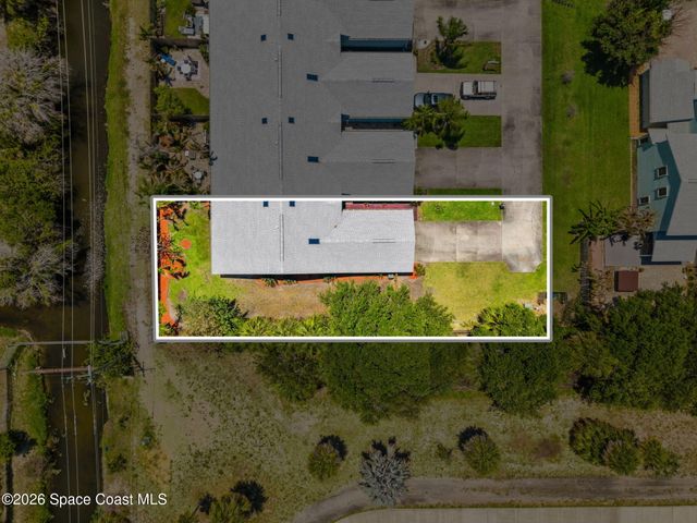 39 Anchor Drive, Indian Harbour Beach, FL 32937