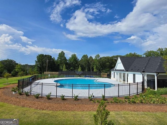 7352 Mulberry Trace Lane, Flowery Branch, GA 30542