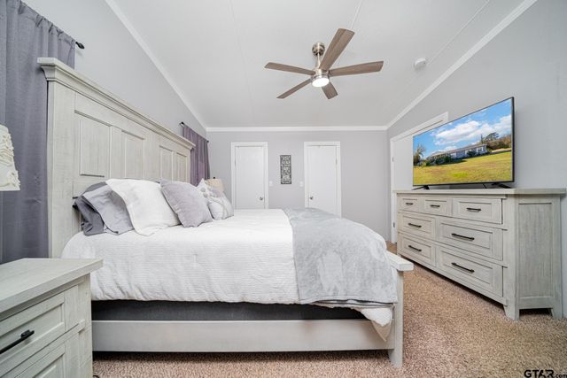 1322 Red Bud Cir, Bullard, TX 75757