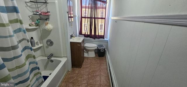 421 W MARSHALL ST, Norristown, PA 19401