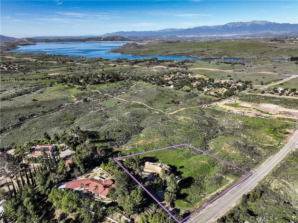 20329 Luchs, Perris, CA 92570