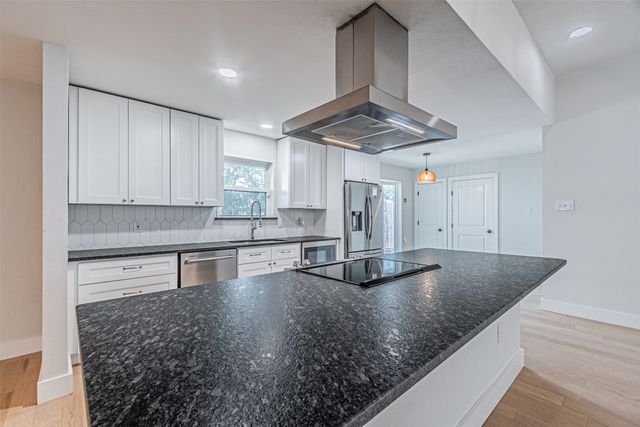 7229 Whispering Pines Drive, Dallas, TX 75248