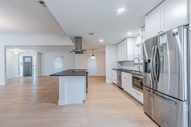 7229 Whispering Pines Drive, Dallas, TX 75248