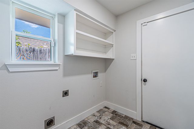 7229 Whispering Pines Drive, Dallas, TX 75248