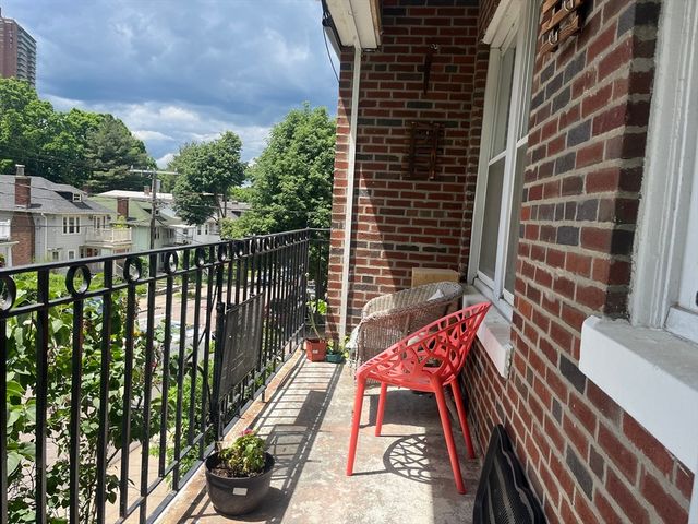 91 Bynner 2, Boston, MA 02130