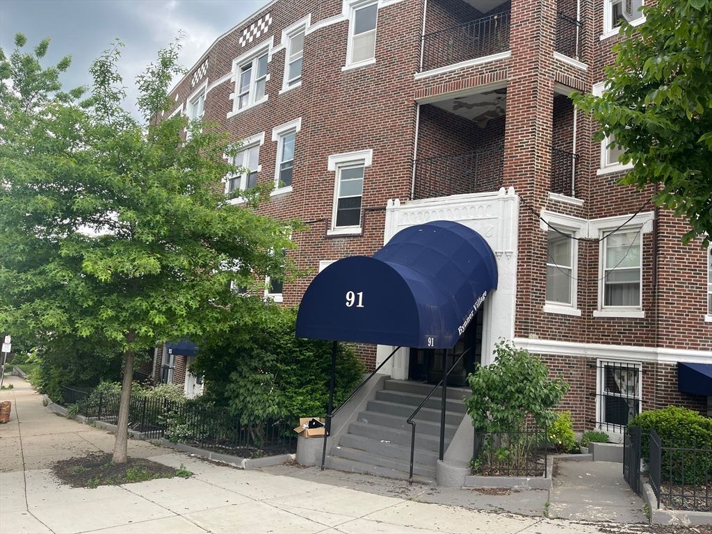 91 Bynner 2, Boston, MA 02130