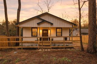 160 Oak Lane, Shepherd, TX 77371