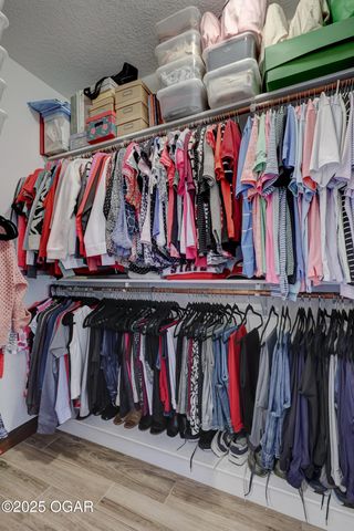 1026 Chesterfield Drive, Webb City, MO 64870