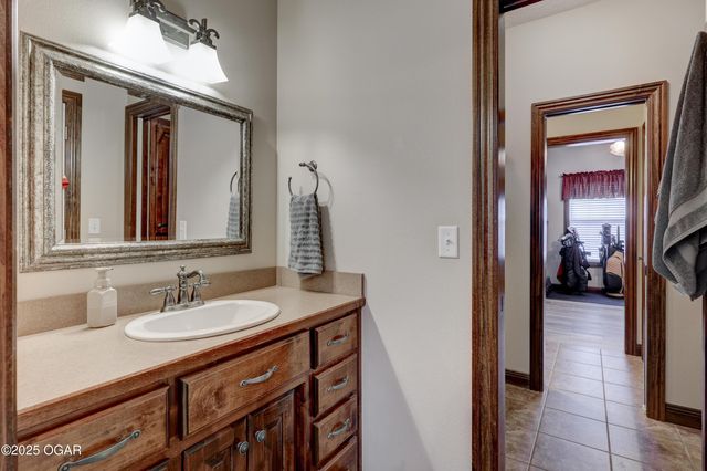 1026 Chesterfield Drive, Webb City, MO 64870