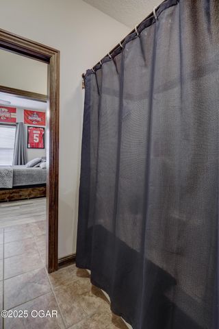 1026 Chesterfield Drive, Webb City, MO 64870