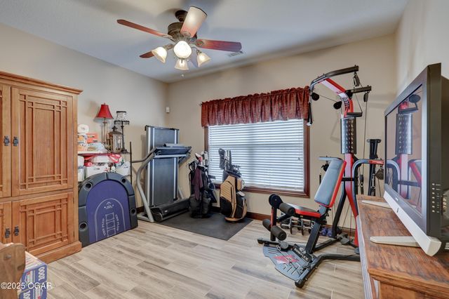 1026 Chesterfield Drive, Webb City, MO 64870