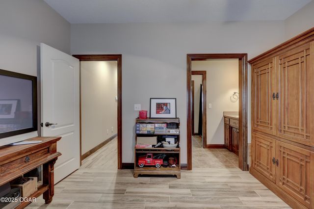 1026 Chesterfield Drive, Webb City, MO 64870