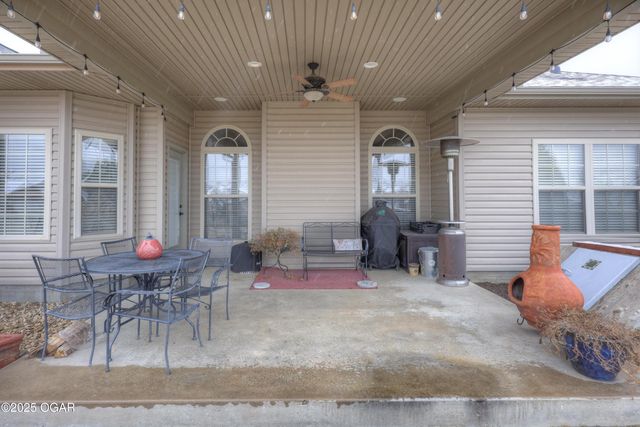 1026 Chesterfield Drive, Webb City, MO 64870