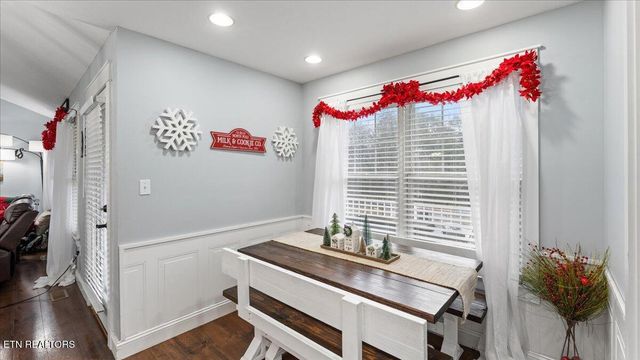 967 Dumplin Valley Rd, Jefferson City, TN 37760