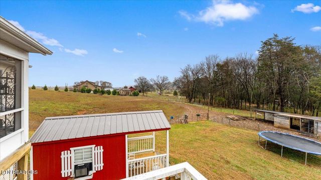 967 Dumplin Valley Rd, Jefferson City, TN 37760