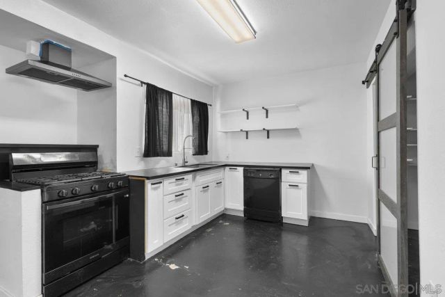 2862 Barbour Dr, San Diego, CA 92154