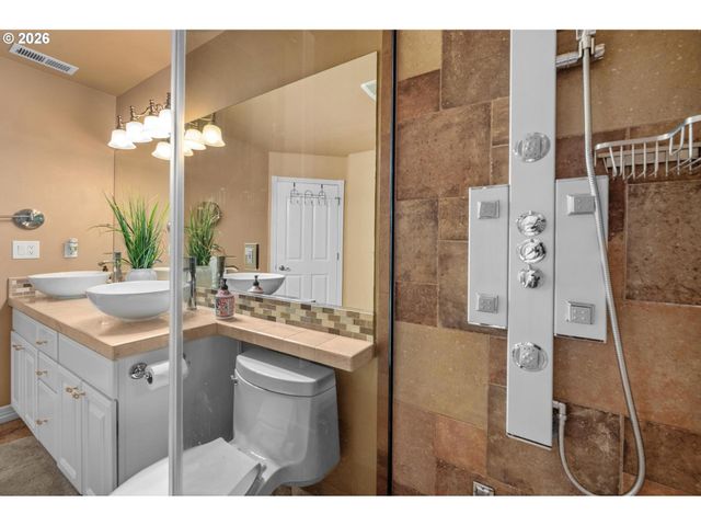 9780 Sw 168TH Pl, Beaverton, OR 97007
