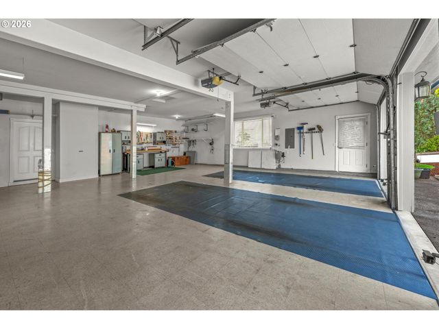 9780 Sw 168TH Pl, Beaverton, OR 97007