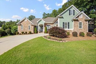 301 Fallstone Path, Mcdonough, GA 30253