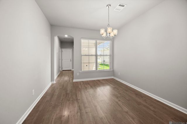1415 Meridian Dr, Baton Rouge, LA 70820