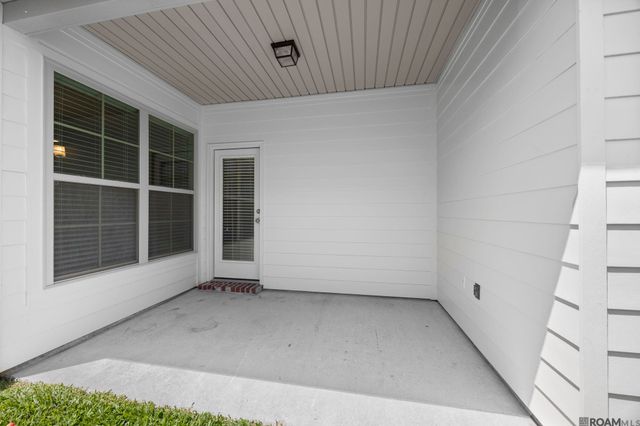 1415 Meridian Dr, Baton Rouge, LA 70820