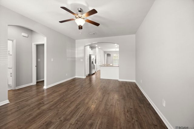 1415 Meridian Dr, Baton Rouge, LA 70820